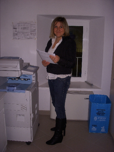Alessandra_Bassoni_in_ufficio_GELA_29-09-2010